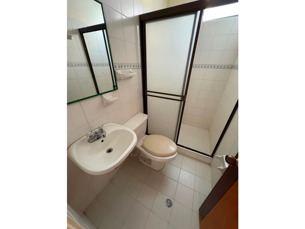 SE VENDE APARTAMENTO,CON VISTA A UNICENTRO BALCONES DEL PARQUE,YOPAL — foto 4