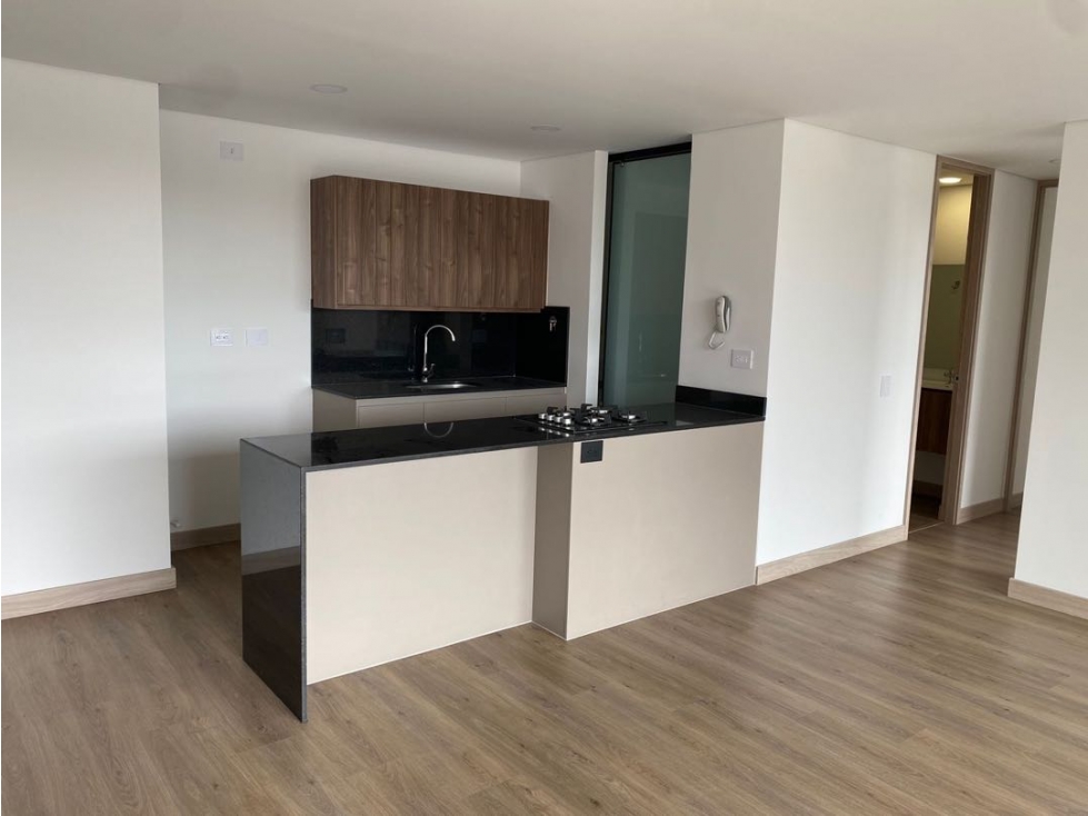 SE VENDE APARTAMENTO EN RIONEGRO. SECTOR GUALANDAY