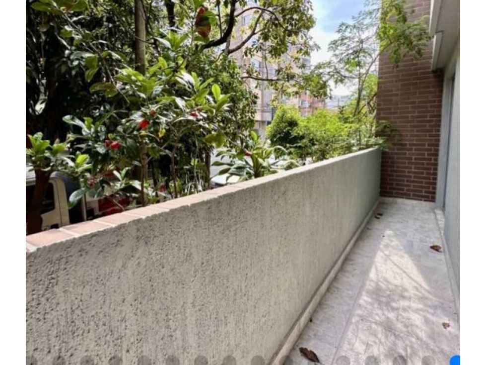 SE VENDE APARTAMENTOEN SECTOR ESTADIO CON POTENCIAL DE REMODELACIÓN. — foto 5