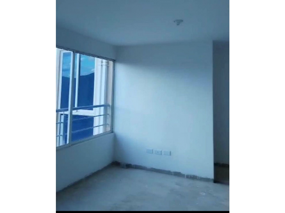 SE VENDE APARTAMENTOS EN OBRA GRIS EN LOS EDIFICIOS TORRES DEL SOL