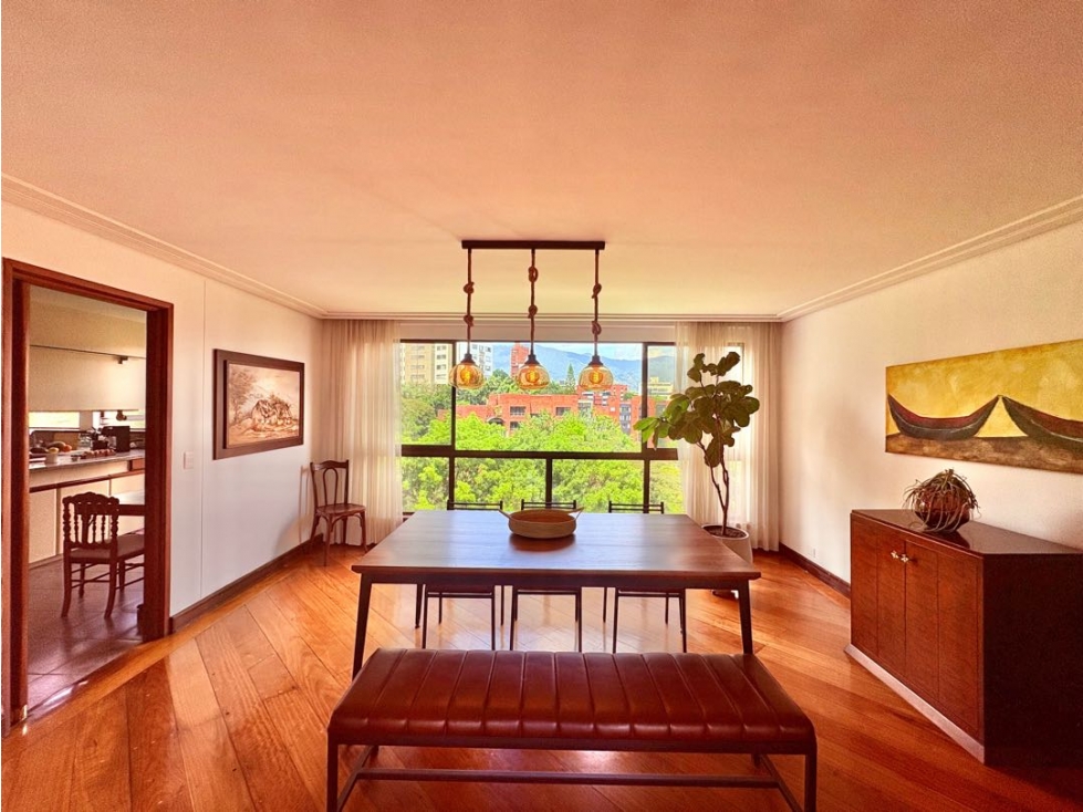 SE VENDE APT DE AMPLIO FORMATO PARA REMODELAR CON VISTA AL CAMPESTRE — foto 4
