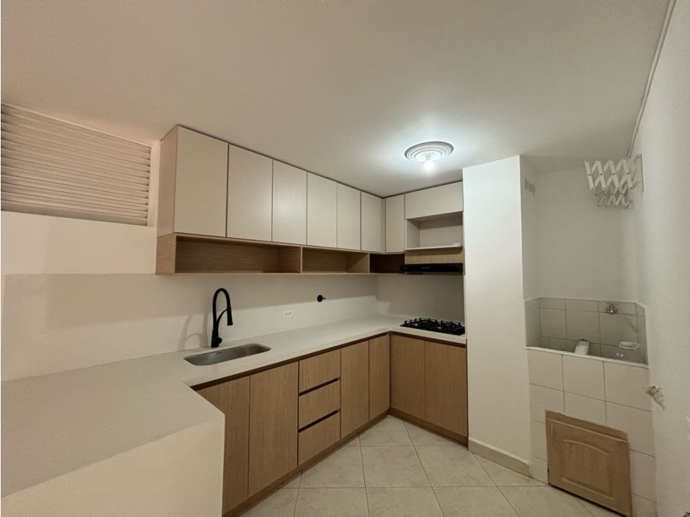 Se vende Apt en Carlos C Restrepo