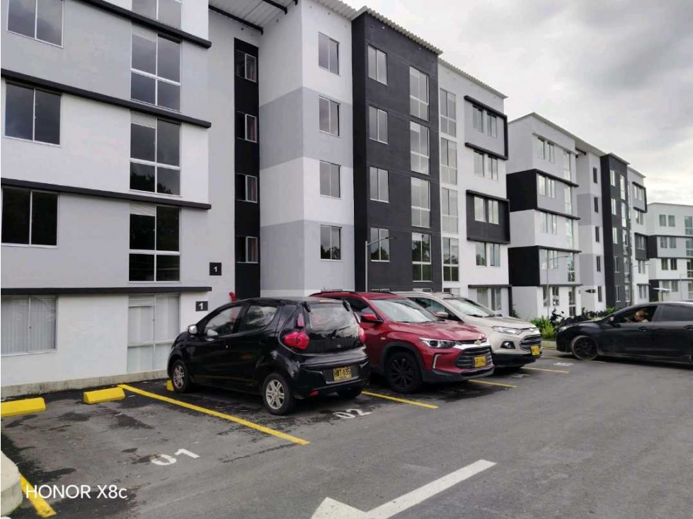 Se vende apartamento en el sur de armenia puerto espejo - 2