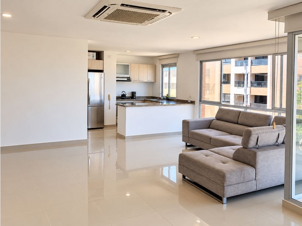 SE VENDE APTO 135mts2 VILLA DEL ESTE A UNA CUADRA DEL PARQUE ELECTRIFI