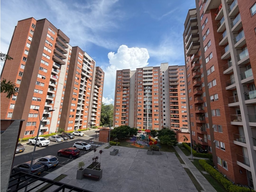 SE VENDE APTO AV SUR PISO 14