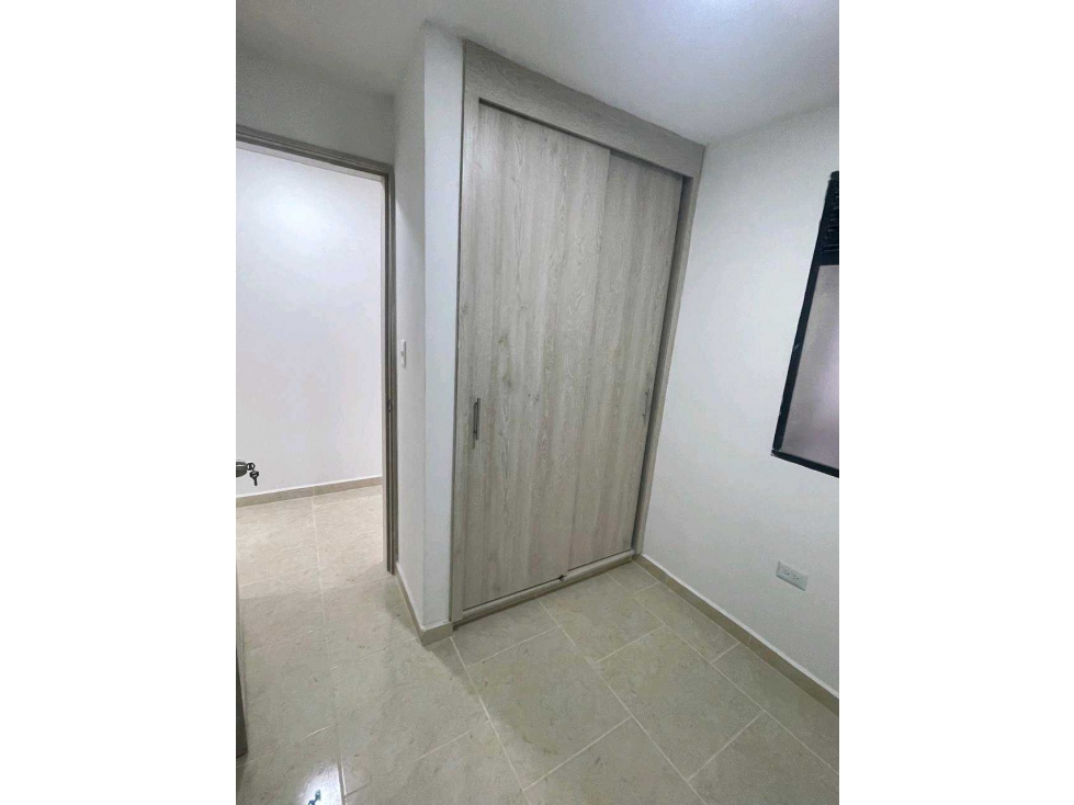 se vende apto cerca al parque de bello 178 millones — foto 6
