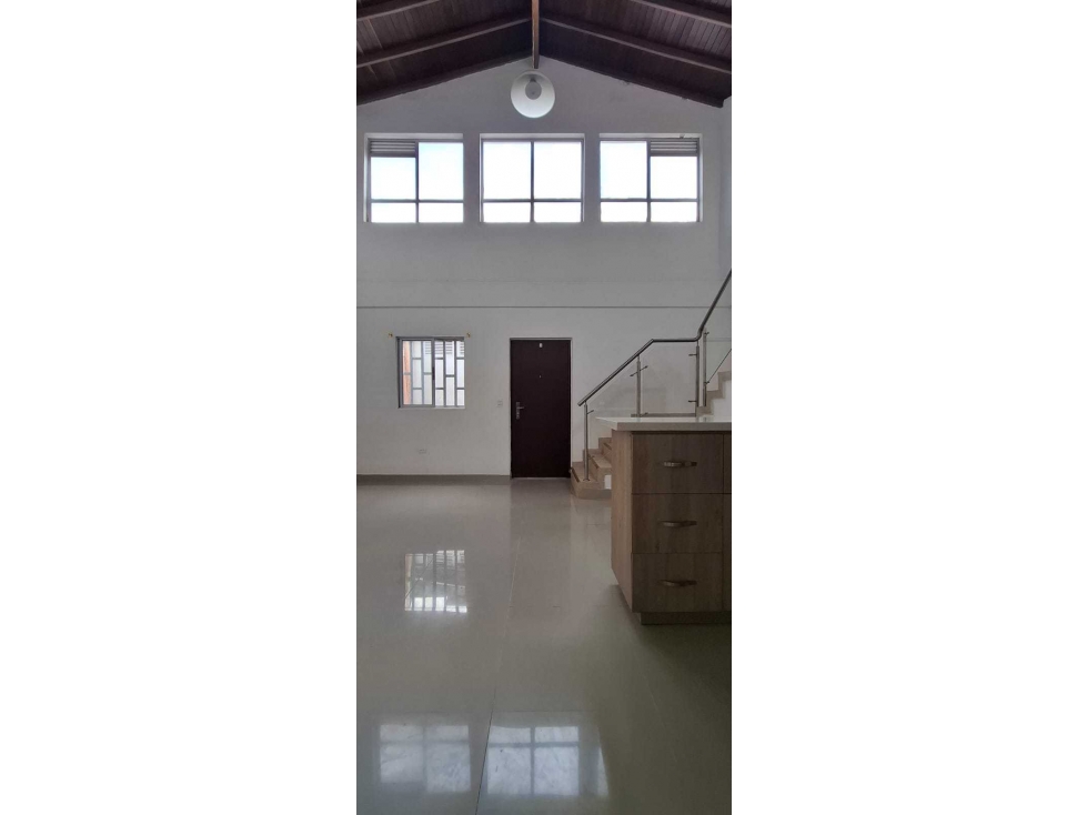 Se vende apto duplex Cabañas Bello — foto 2