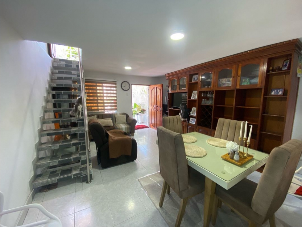 SE VENDE APTO DUPLEX INDEPENDIENTE Y SIN PARQUEADERO BARRIO LOS ANDES — foto 4