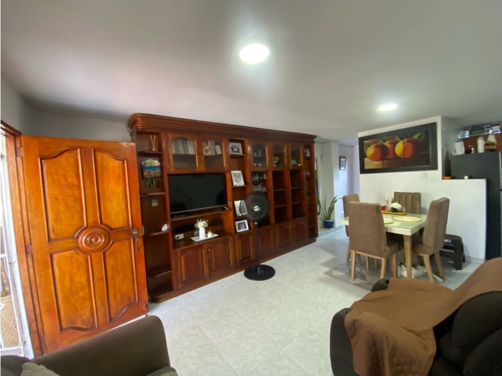 SE VENDE APTO DUPLEX INDEPENDIENTE Y SIN PARQUEADERO BARRIO LOS ANDES — foto 5