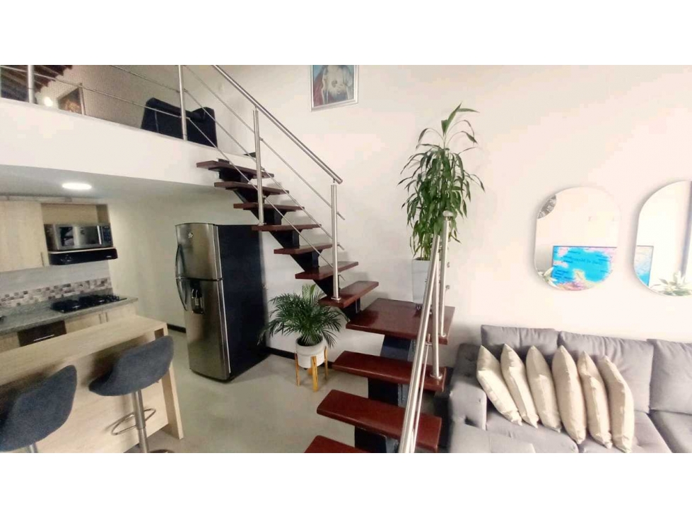 SE VENDE APTO DUPLEX SECTOR LA CASTELLANA — foto 3