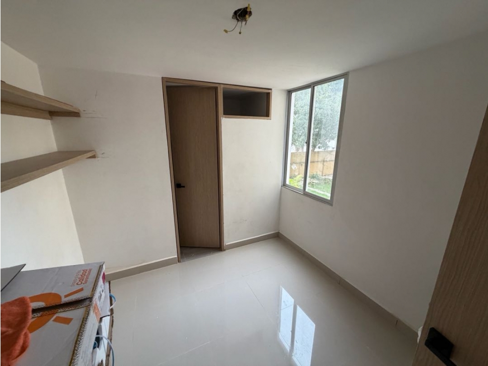 SE VENDE APTO EN ALTO PRADO REMODELADO 260mts2 — foto 4