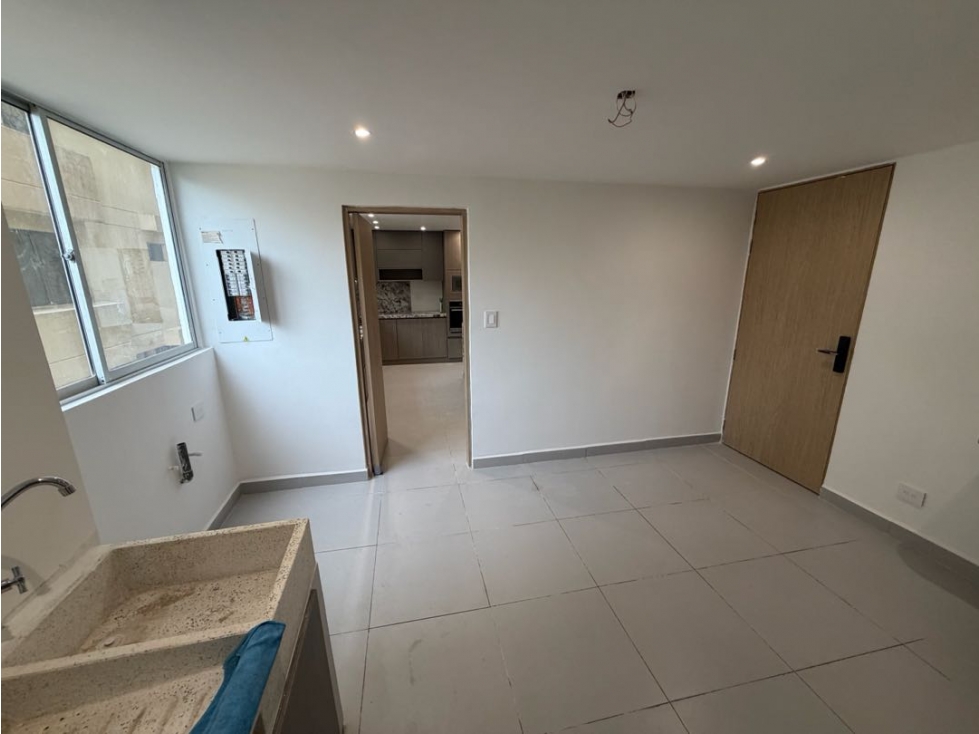 SE VENDE APTO EN ALTO PRADO REMODELADO 260mts2 — foto 5