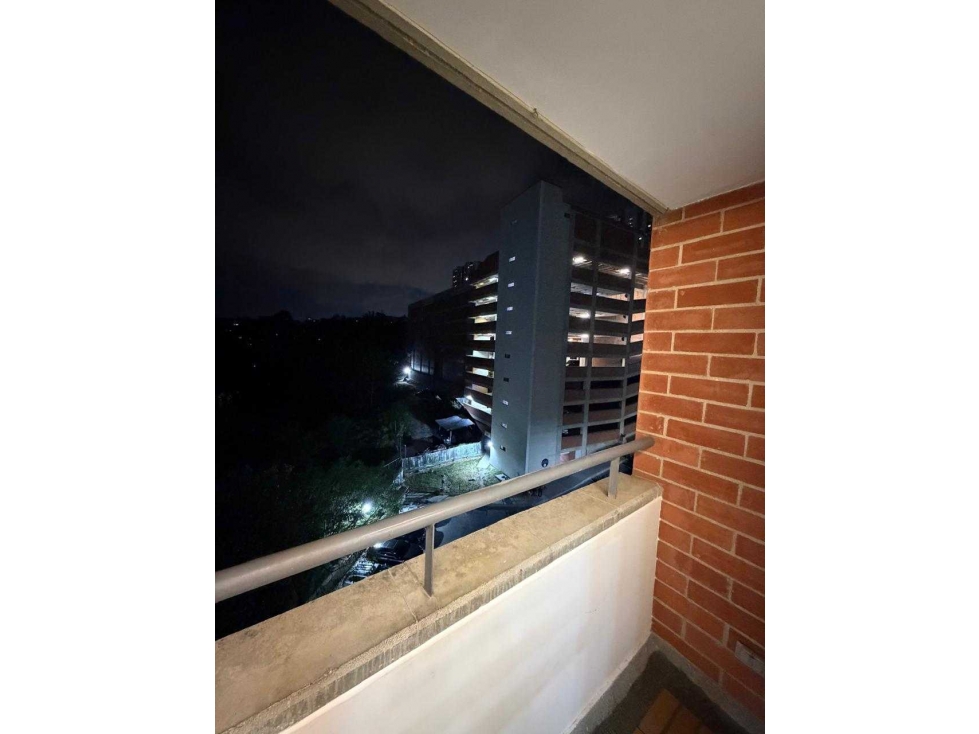 Se vende apto en Ensenada Bello