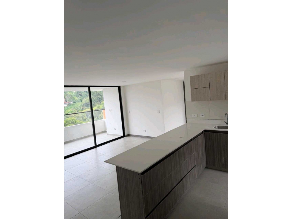 SE VENDE APTO EN ENVIGADO CAMINO VERDE. — foto 3