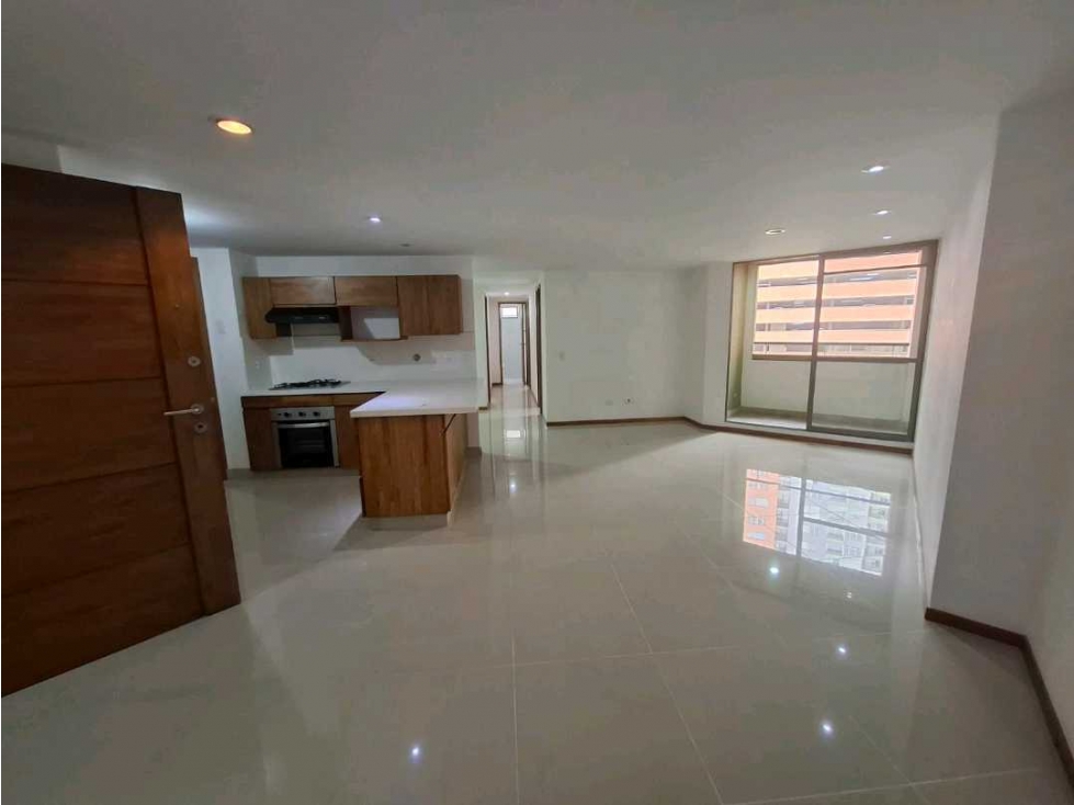 SE VENDE APTO EN SABANETA — foto 3