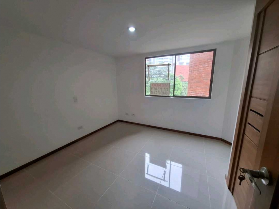 SE VENDE APTO EN SABANETA — foto 4