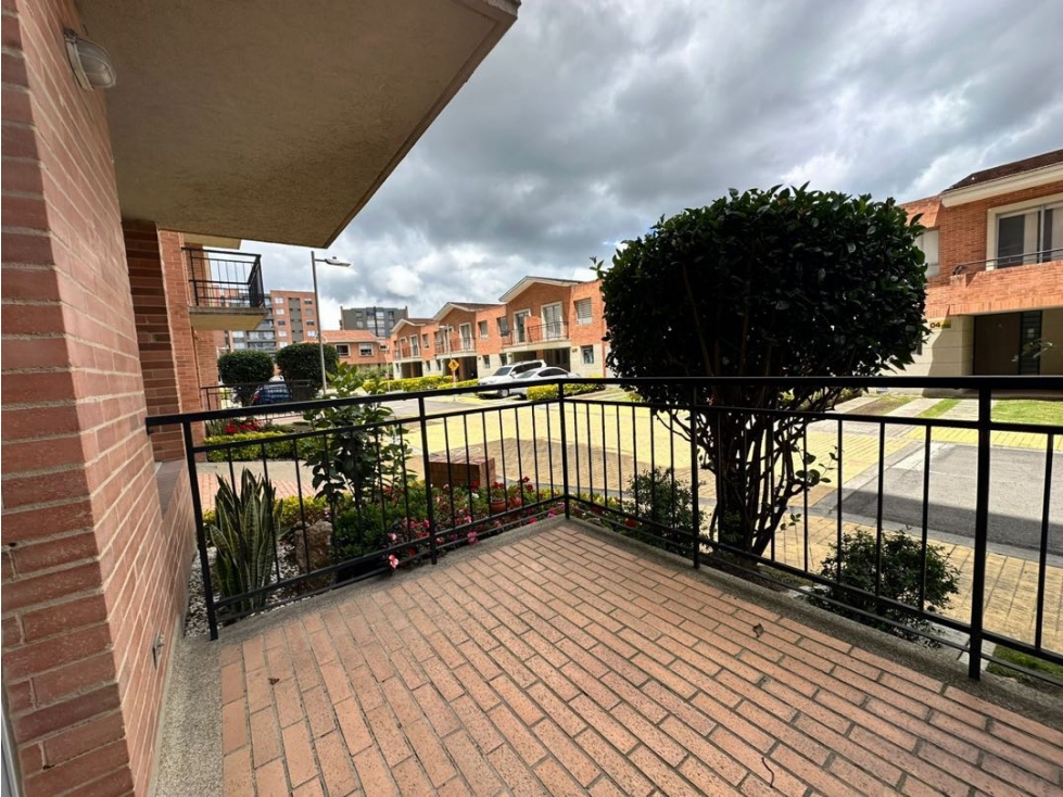 SE VENDE APTO HDA ALCALA ROBLE MOSQUERA - CÓDIGO 1476 — foto 2