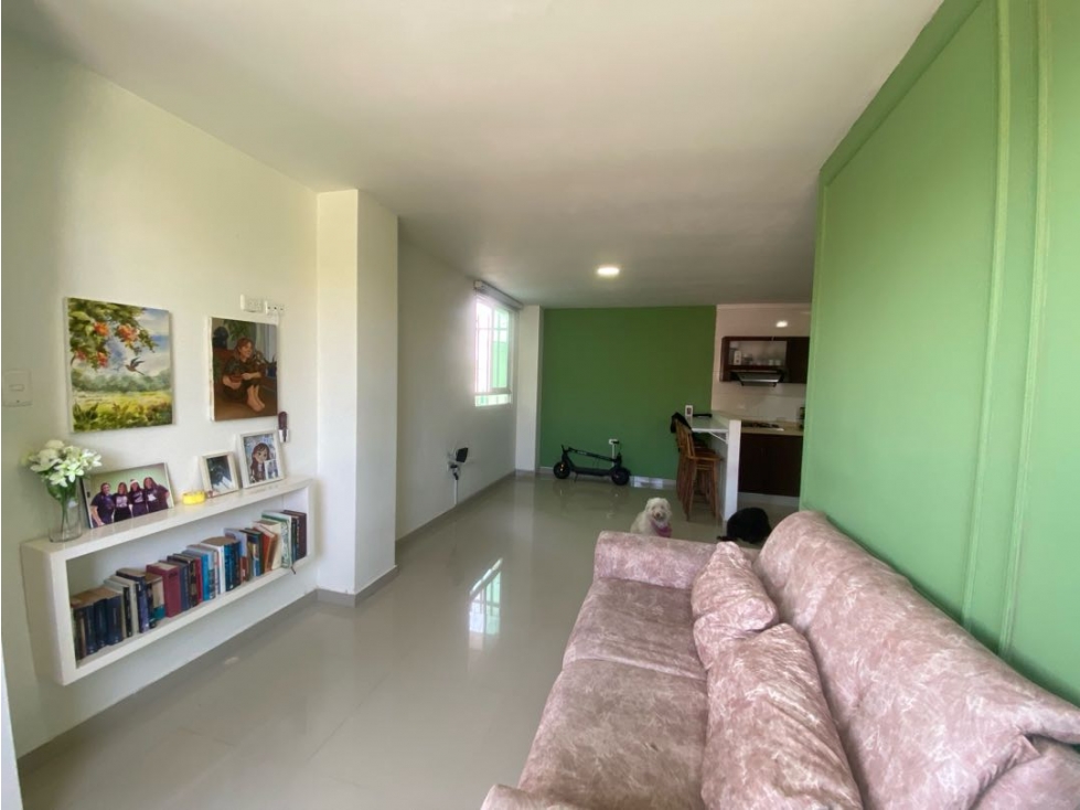 SE VENDE APTO PISO 2 ACCESO ESCALERAS SIN PARQUEADERO BARRIO RECREO — foto 3