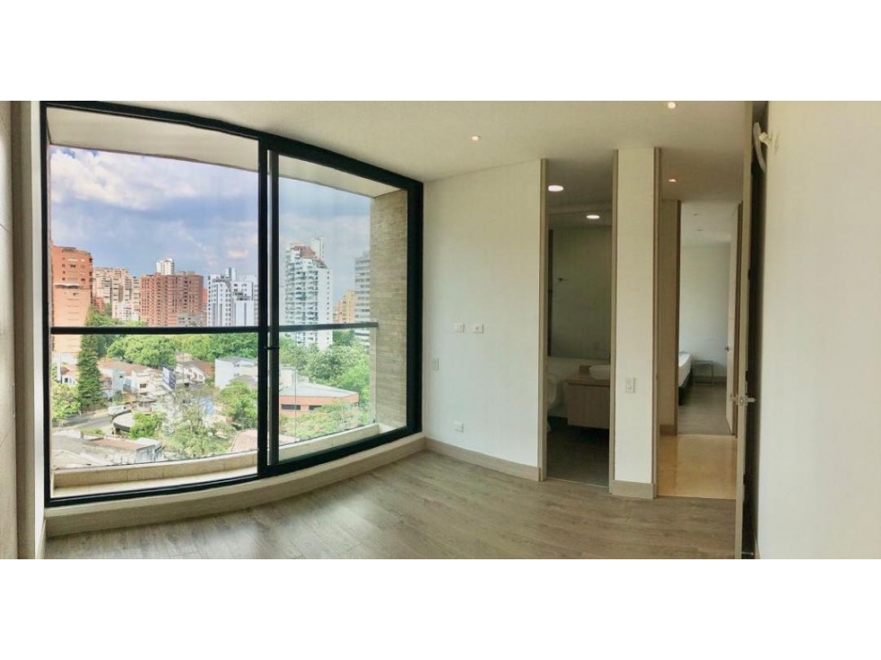 Se vende apto Santa Rita piso alto — foto 2