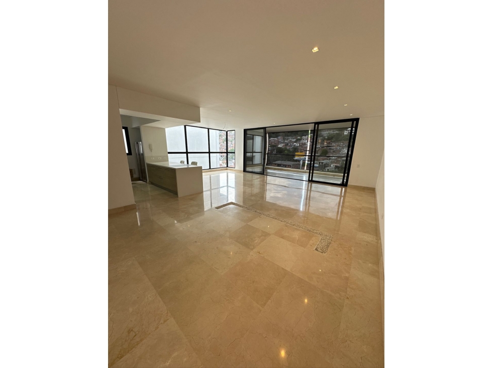 Se vende apto Santa Rita piso alto — foto 4