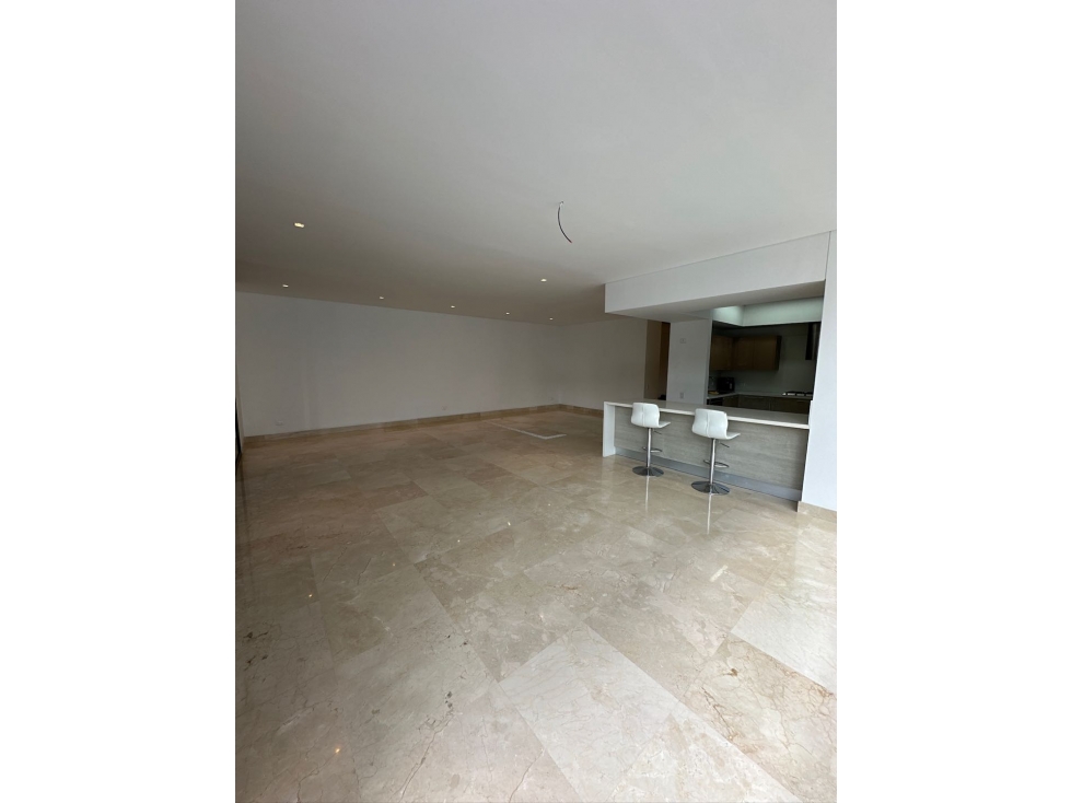 Se vende apto Santa Rita piso alto — foto 5