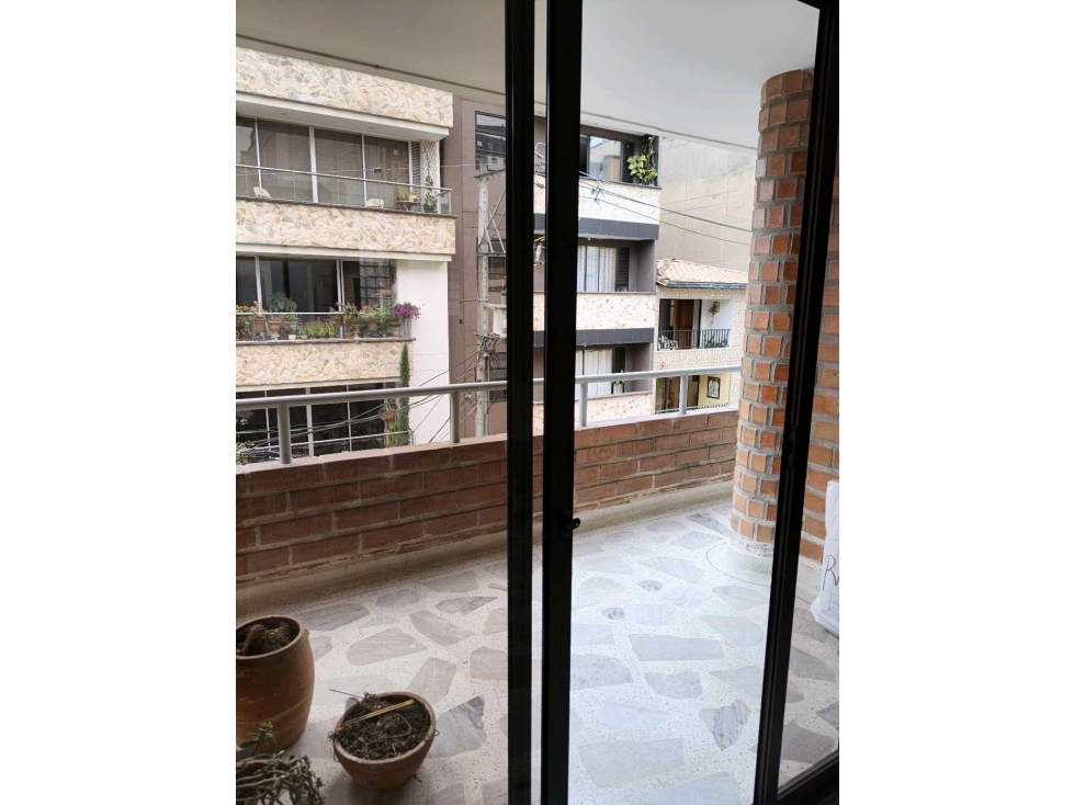 SE VENDE APTO TRADICIONAL EN SABANETA DUPLEX SECTOR ENTRE AMIGOS 4P/SA — foto 4