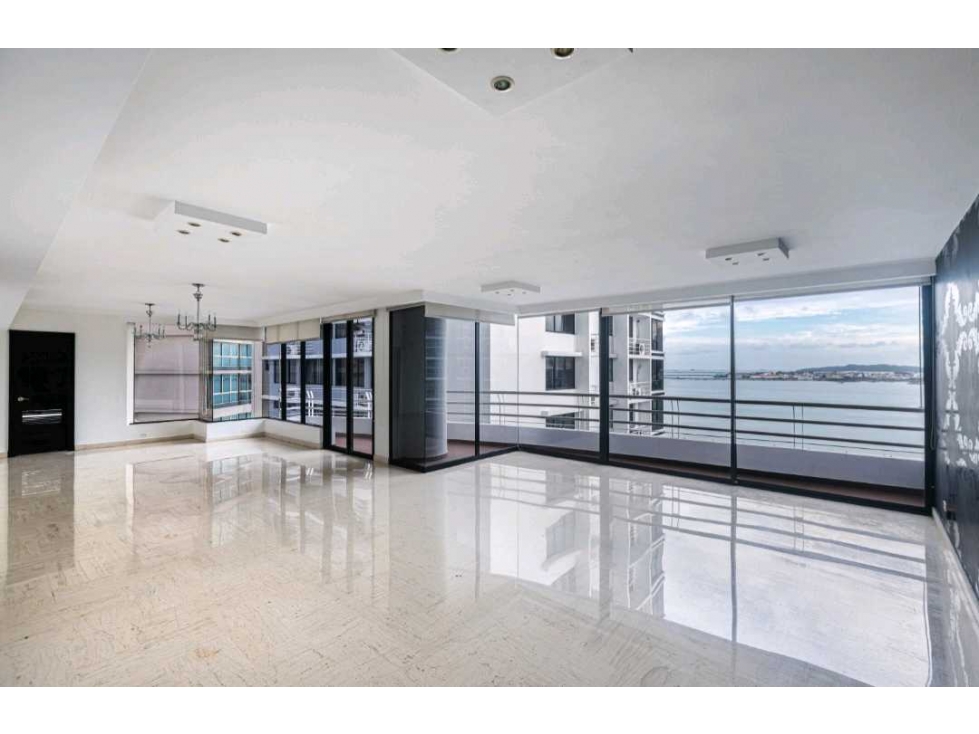 Se Vende o alquila Apto.en.Los Defines Torre 200