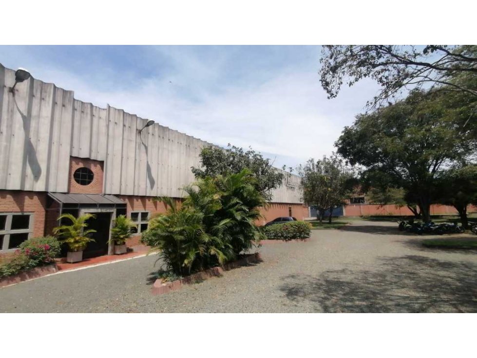 SE VENDE BODEGA CALI- YUMBO CERCA A LA VIA PRINCIPAL. - 2