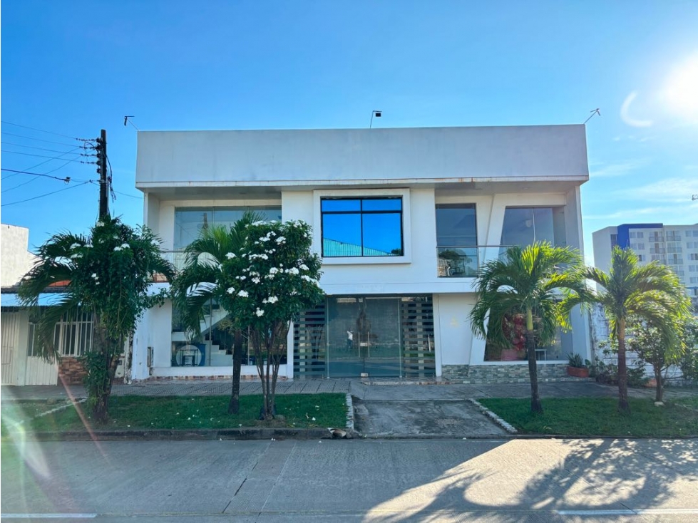 SE VENDE BODEGA COMERCIAL EXCELENTE UBICACIÓN EN YOPAL, CASANARE - 2