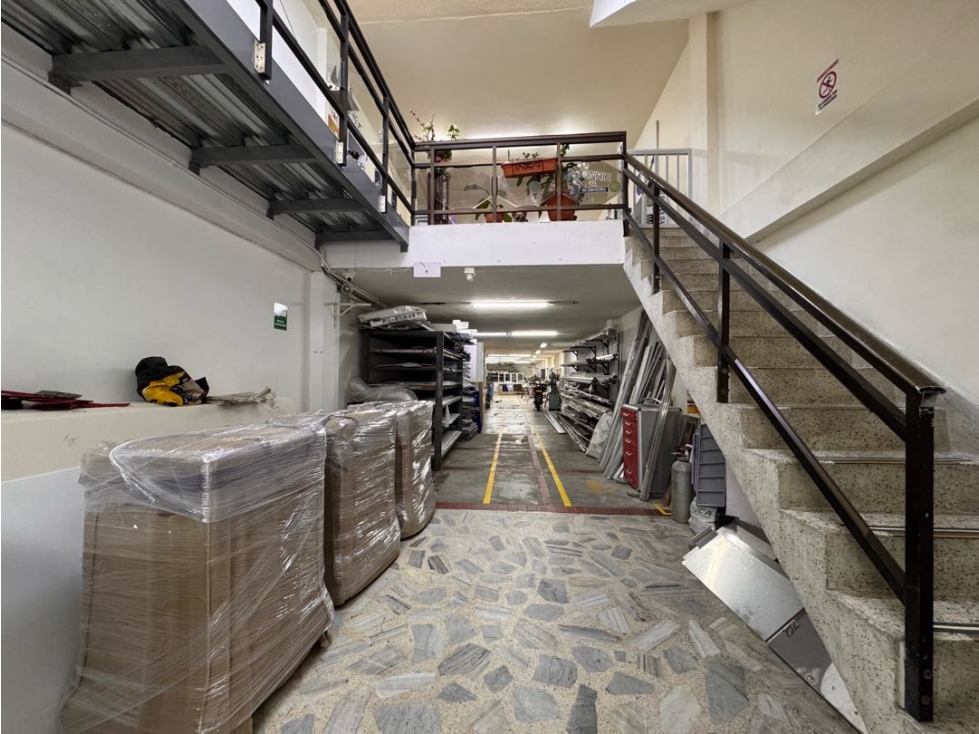 SE VENDE BODEGA EN SAN VICENTE RP