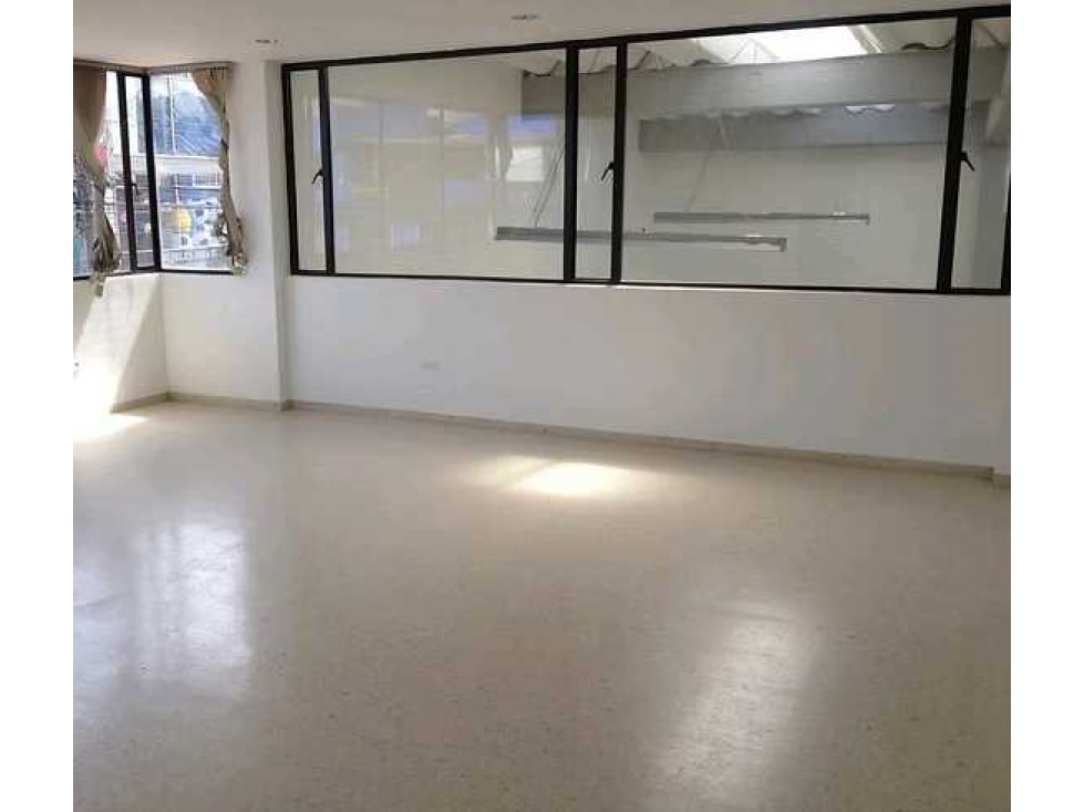 Se vende bodega de 1.000m² barrios Unidos San fernando — foto 2