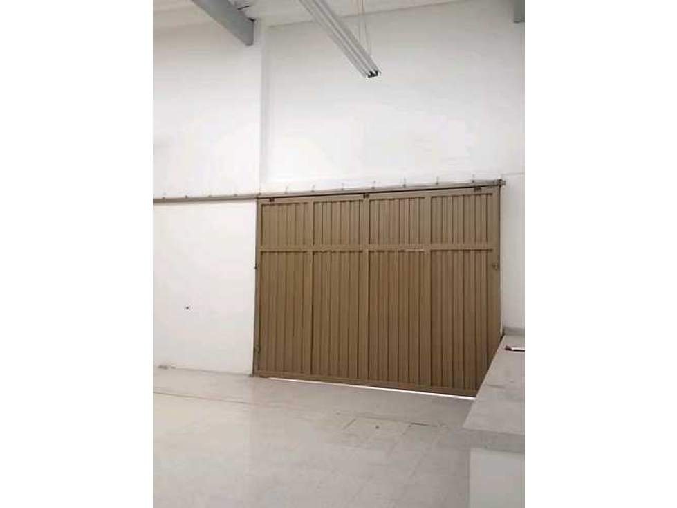 Se vende bodega de 1.000m² barrios Unidos San fernando — foto 5