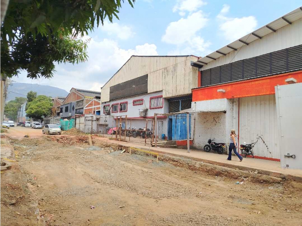SE VENDE BODEGA EN CALI - 4