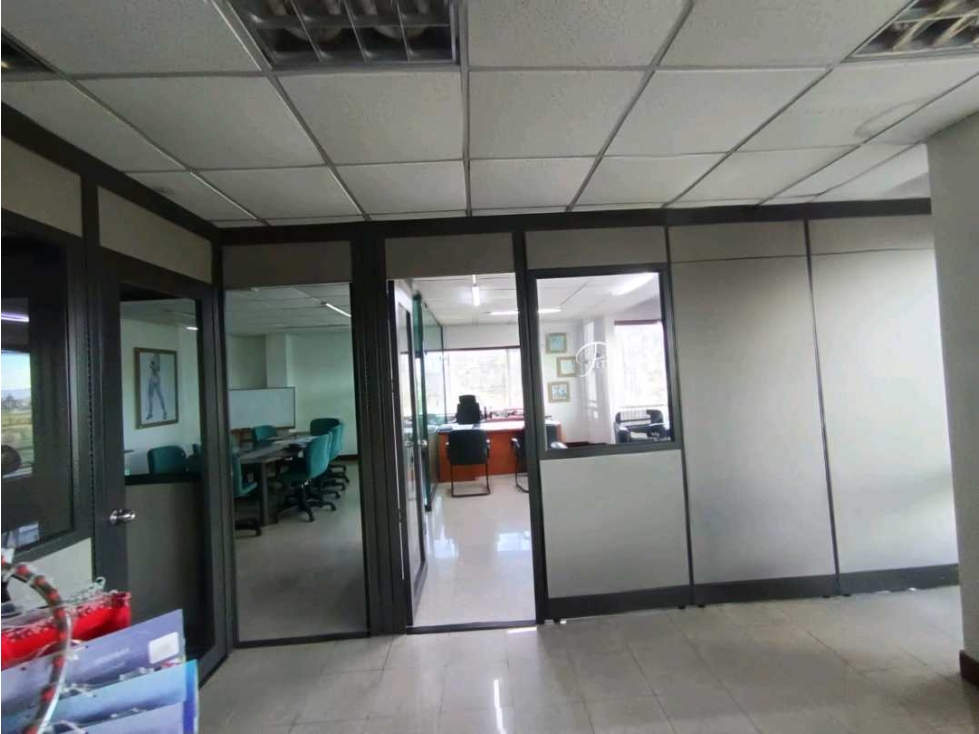 Se vende bodega en zona franca Fontibón de 2039m² — foto 4