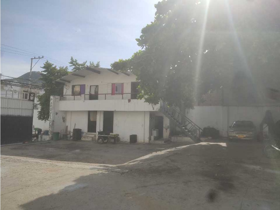 Se vende bodega en gaira santa Marta - 4