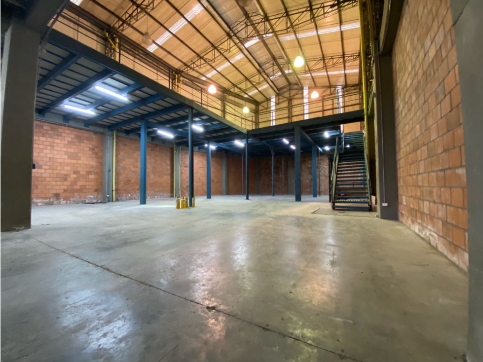SE VENDE BODEGA PEREIRA, DOSQUEBRADAS - 2