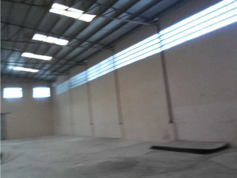 SE VENDE BODEGA PUEBLO NUEVO - 6