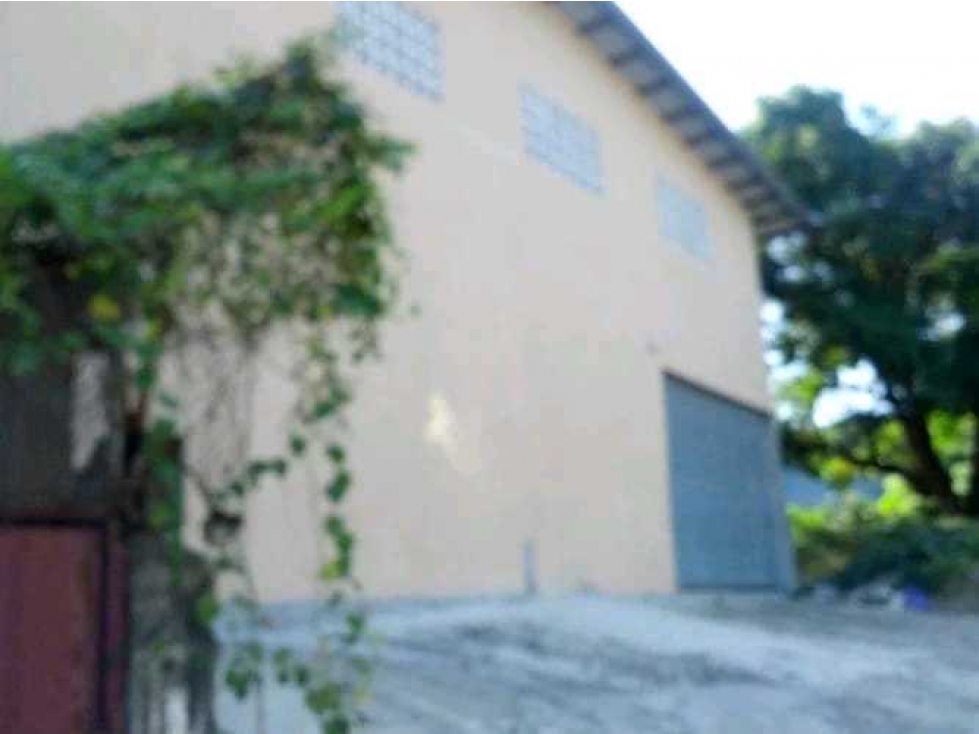 SE VENDE BODEGA PUEBLO NUEVO - 6