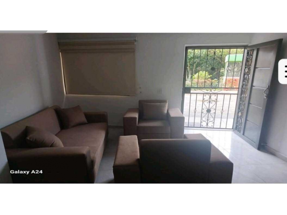 AMPLIA CASA EN COPACABANA BARRIO FÁTIMA - 6