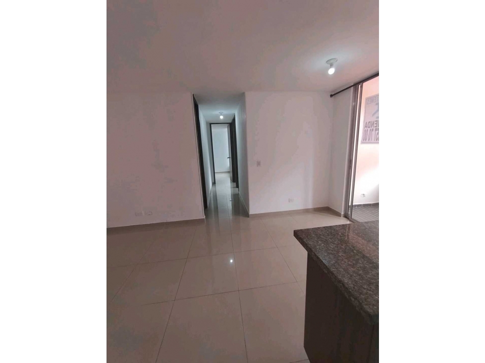 SE VENDE BONITO APARTAMENTO CERCA AL PARQUE DE BELLO — foto 5