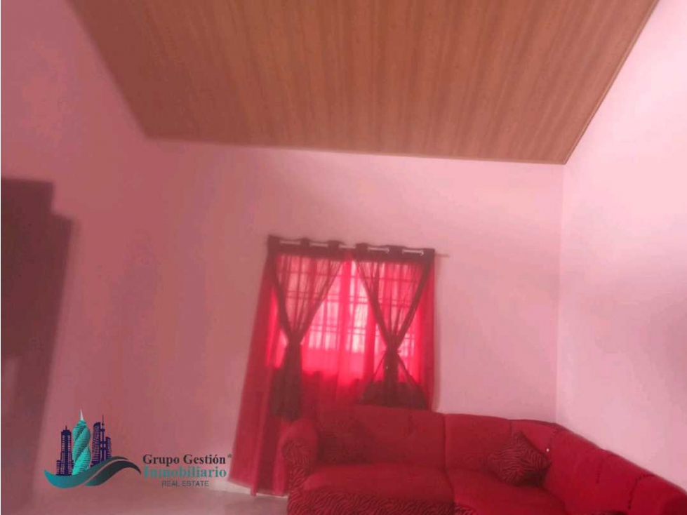 SE VENDE CASA, 1000 mt2 - 6
