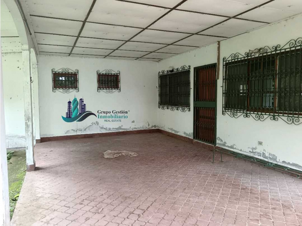 SE VENDE CASA - 4