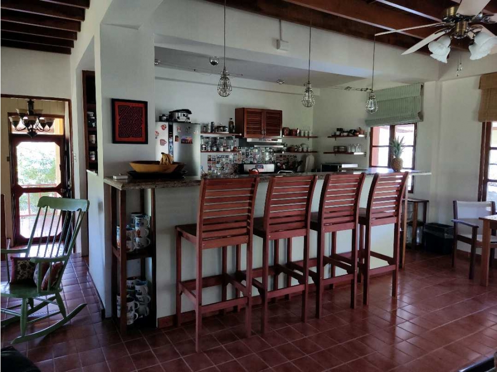 Venta de casa en Altos de Cerro Azul — foto 5