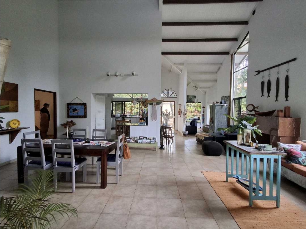 SE VENDE CASA $300,000.00 EN RESIDENCIAL PRIVADO ALTOS DE CERRO AZUL - 5