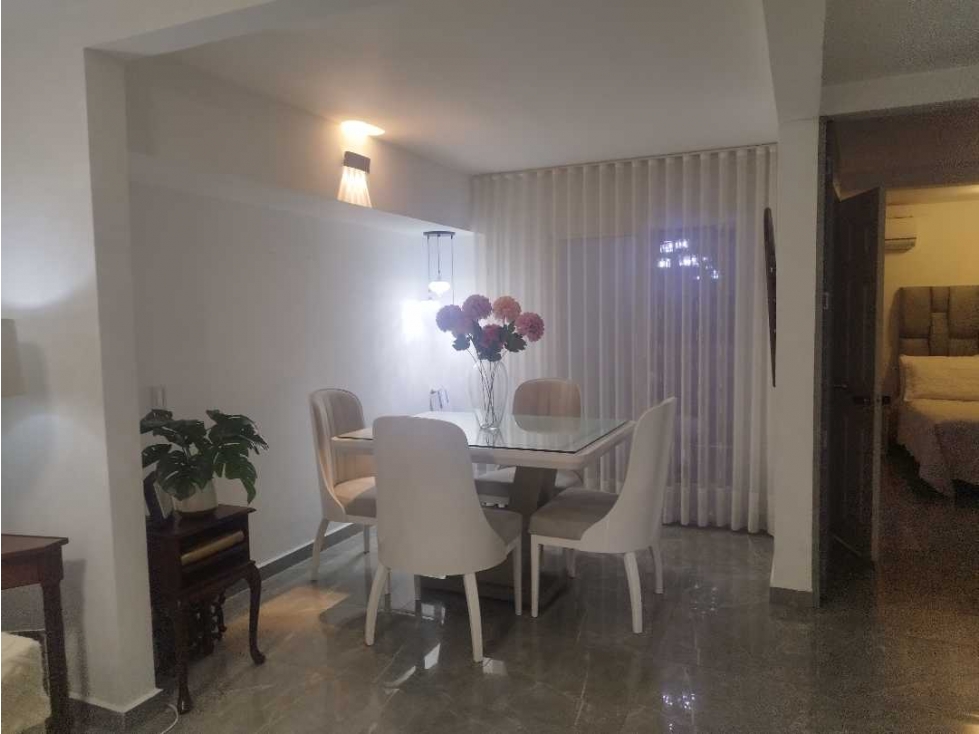 Se Vende Casa 2 Pisos Multifamiliar Barrio Limonar-CS-10433019 — foto 2