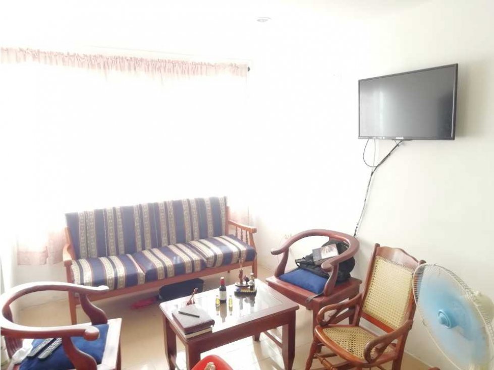 SE VENDE CASA 2 PLANTAS Y 4 ALCOBAS EN LA URB LA PRINCESA - CARTAGENA