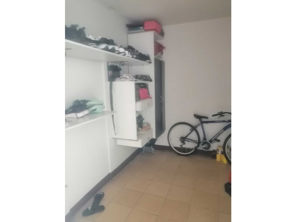 Se vende casa 2do piso B.alfonso lopez Medellín. — foto 6