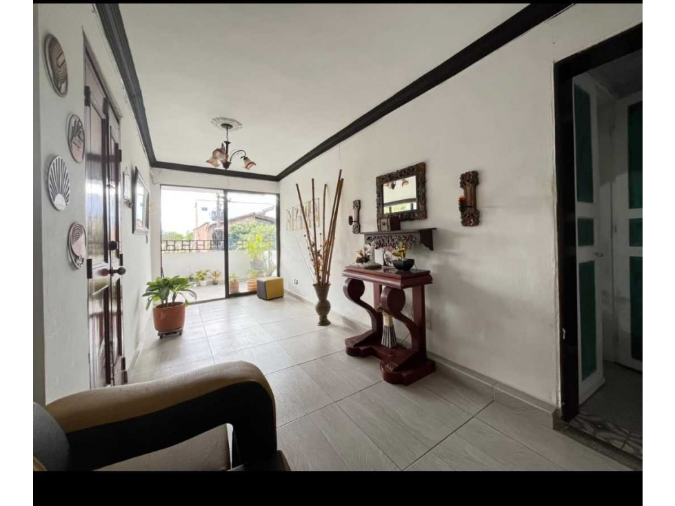 SE VENDE CASA 3 PISO EN ENVIGADO BARRIO LOS NARANJOS. — foto 5