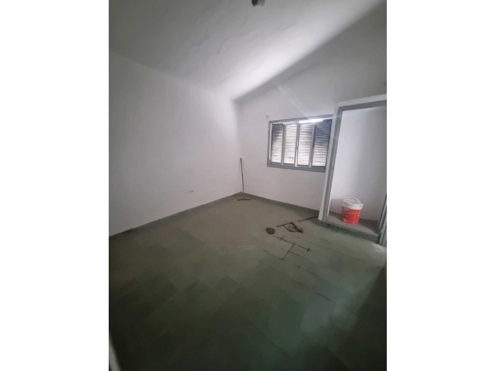 Se vende casa a remodelar ideal para renta Centro - 6