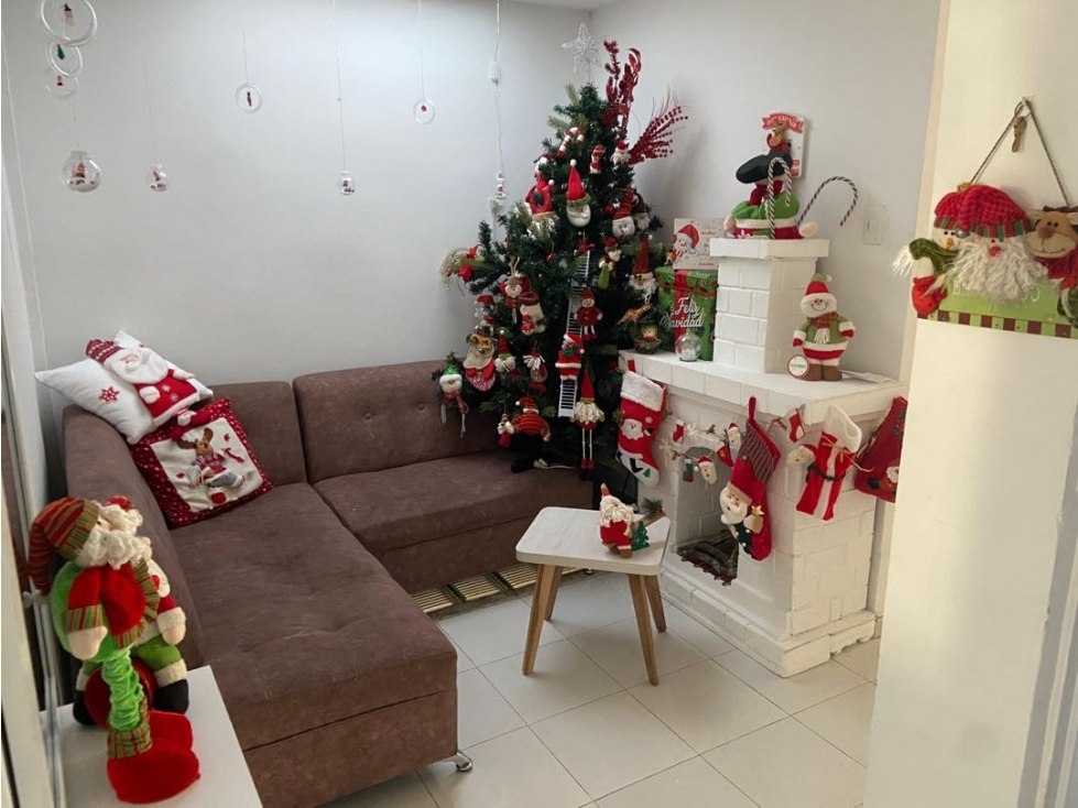 Se vende casa a una cuadra de la plaza principal, Calarcá — foto 4